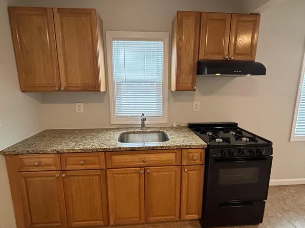 101 Miramar Ave #B, Patchogue, NY 11772