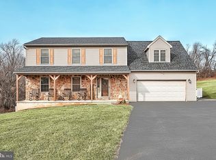 685 Main Extension St, Felton, PA 17322