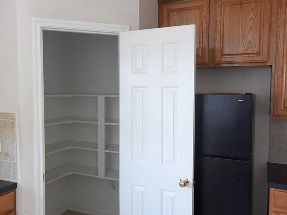 5th image of 1414 Spinnaker Way