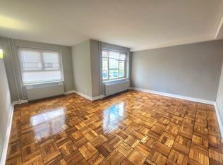 196-15 65th Cres #O2, Fresh Meadows, NY 11365