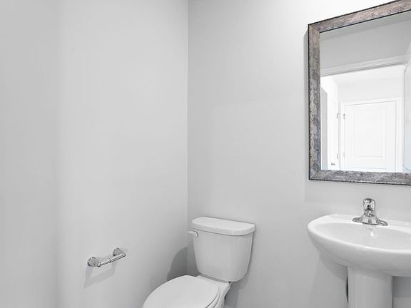 7th image of this home