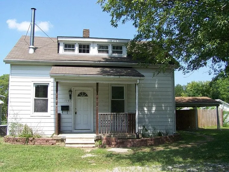 1701 Page Ave — Photo 7