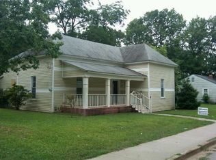 302 Mandeville Ave, Carrollton, GA 30117