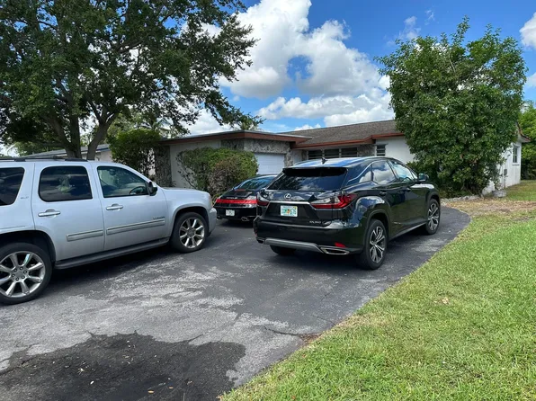 3208 Knolls Road, Miramar, FL 33025