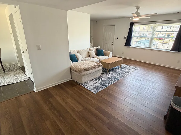 108 Villa Dr — Photo 4