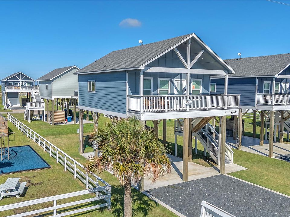 1079 Cedar Ln, Gilchrist, TX 77617 | MLS #45771262 | Zillow