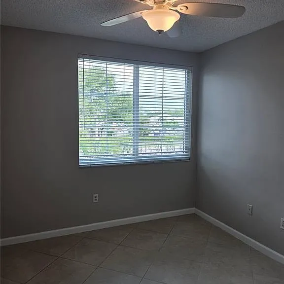 1105 Reserve Ct #201 — Photo 12