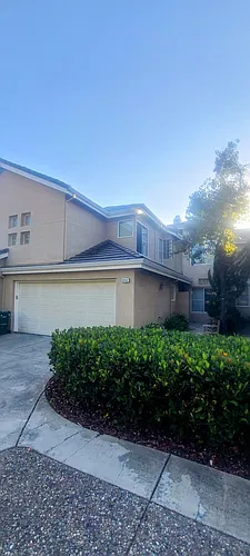6142 Lakeview Cir Photo 1