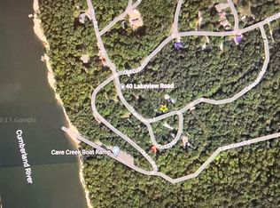 62 S Lakeview Ave, Burnside, KY 42519