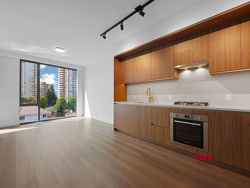 5987 Wilson Ave #4XX