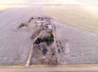 15105 SW 24th St, Halstead, KS 67056