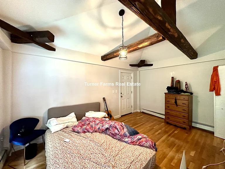 56 Crescent Ave #2F — Photo 8