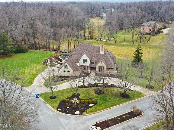 2nd image of 249 White Thorne Ln