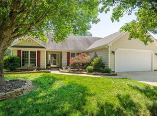 5205 Willow Ridge Dr, Summerfield, NC 27358