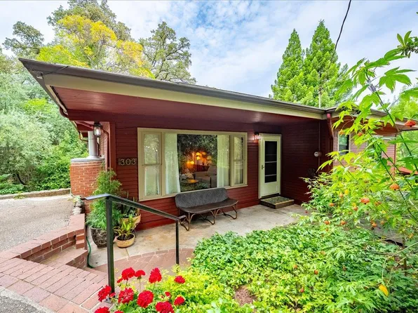 303 Live Oak St, Auburn, CA 95603