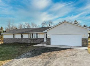 7290 Stephens Rd, Rockton, IL 61072