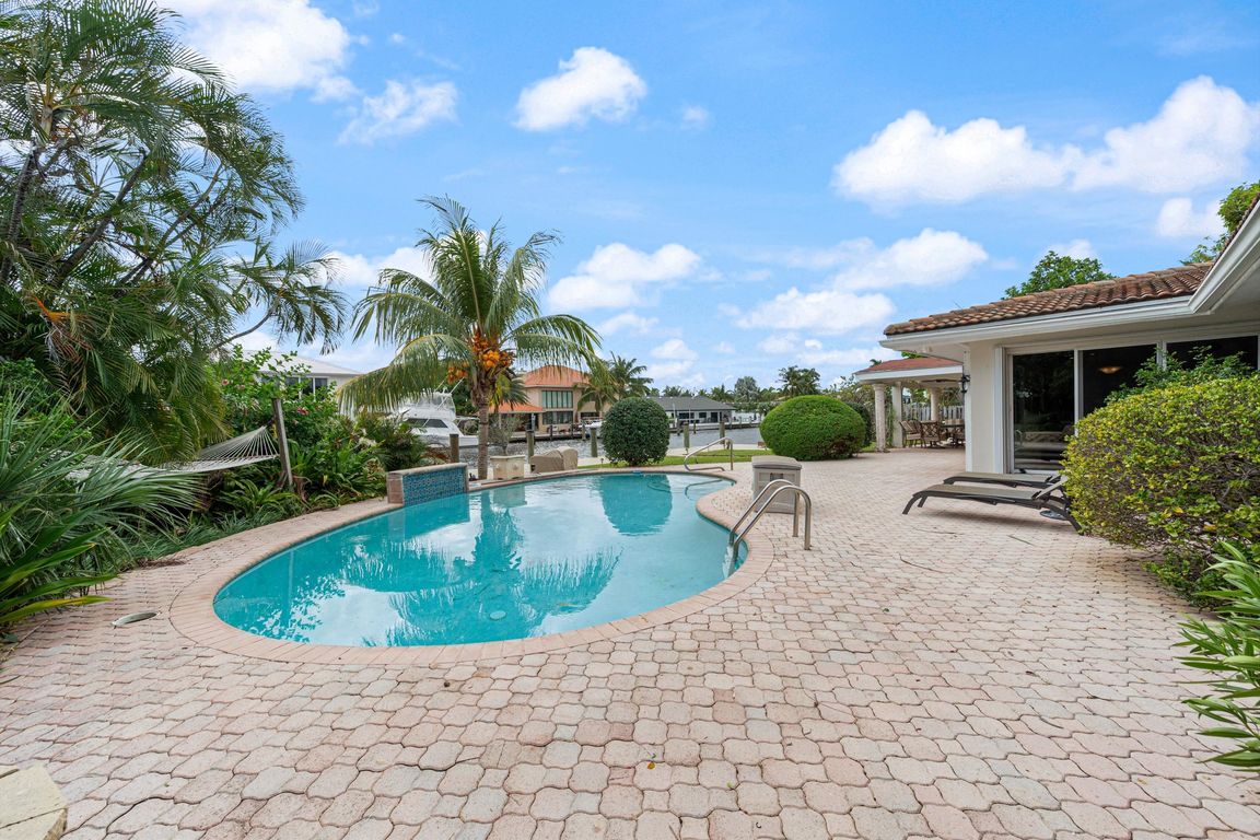 next background image