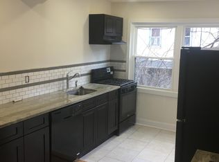 4104 Spruce St APT 2R, Philadelphia, PA 19104
