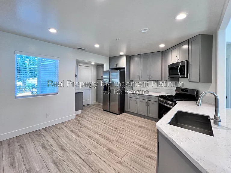 6357 E Mono St — Photo 9