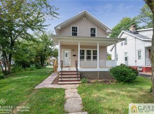 143 Freeman St, Woodbridge, NJ
