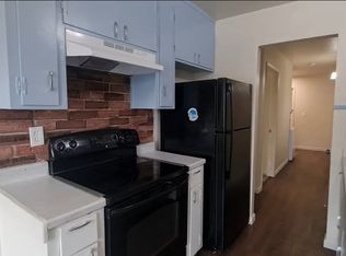 420 Lewis Ln, Pacifica, CA 94044
