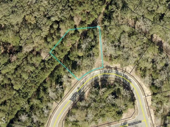 306 Teather Dr, Saint Marys, GA 31558