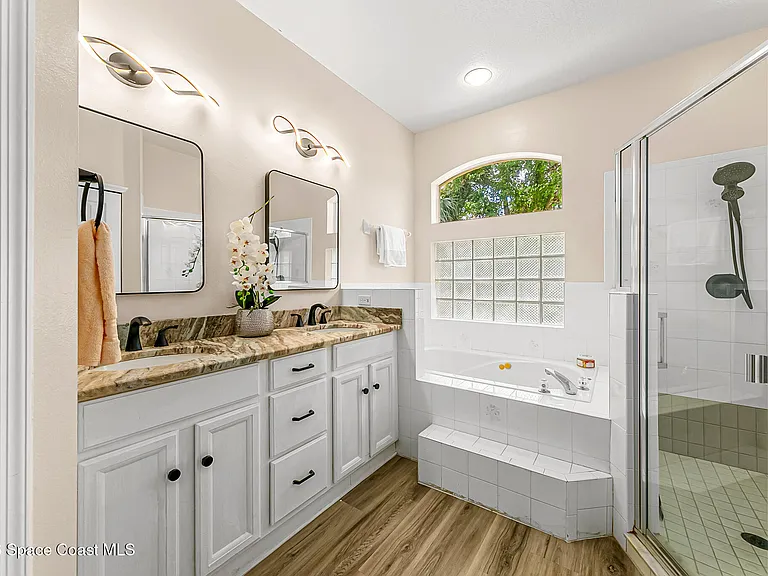 Shell Cove Dr — Photo 24