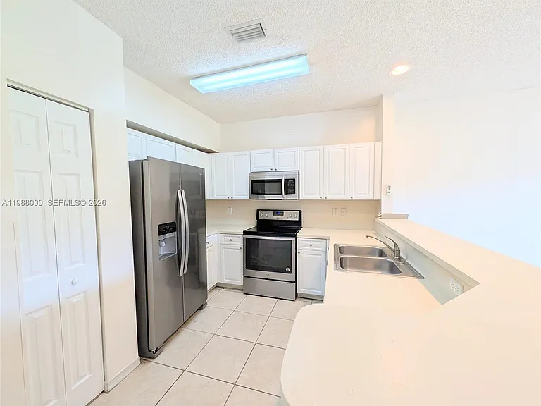 2320 SE 23rd Rd #2320 — Photo 7