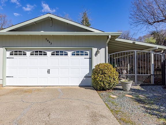2nd image of 2843 Camino Heights Dr