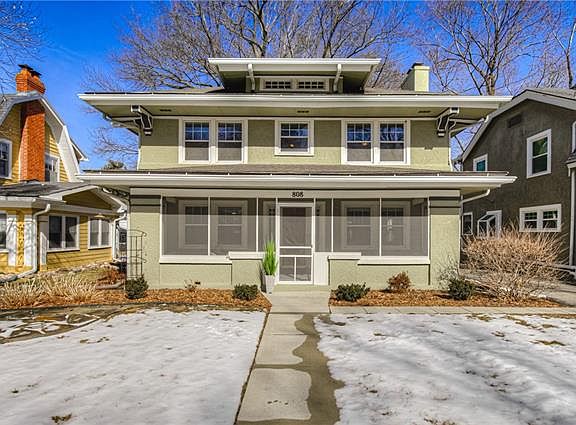 2nd image of 808 W 71st Ter