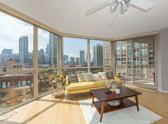 3rd image of 645 N Kingsbury St APT 1108