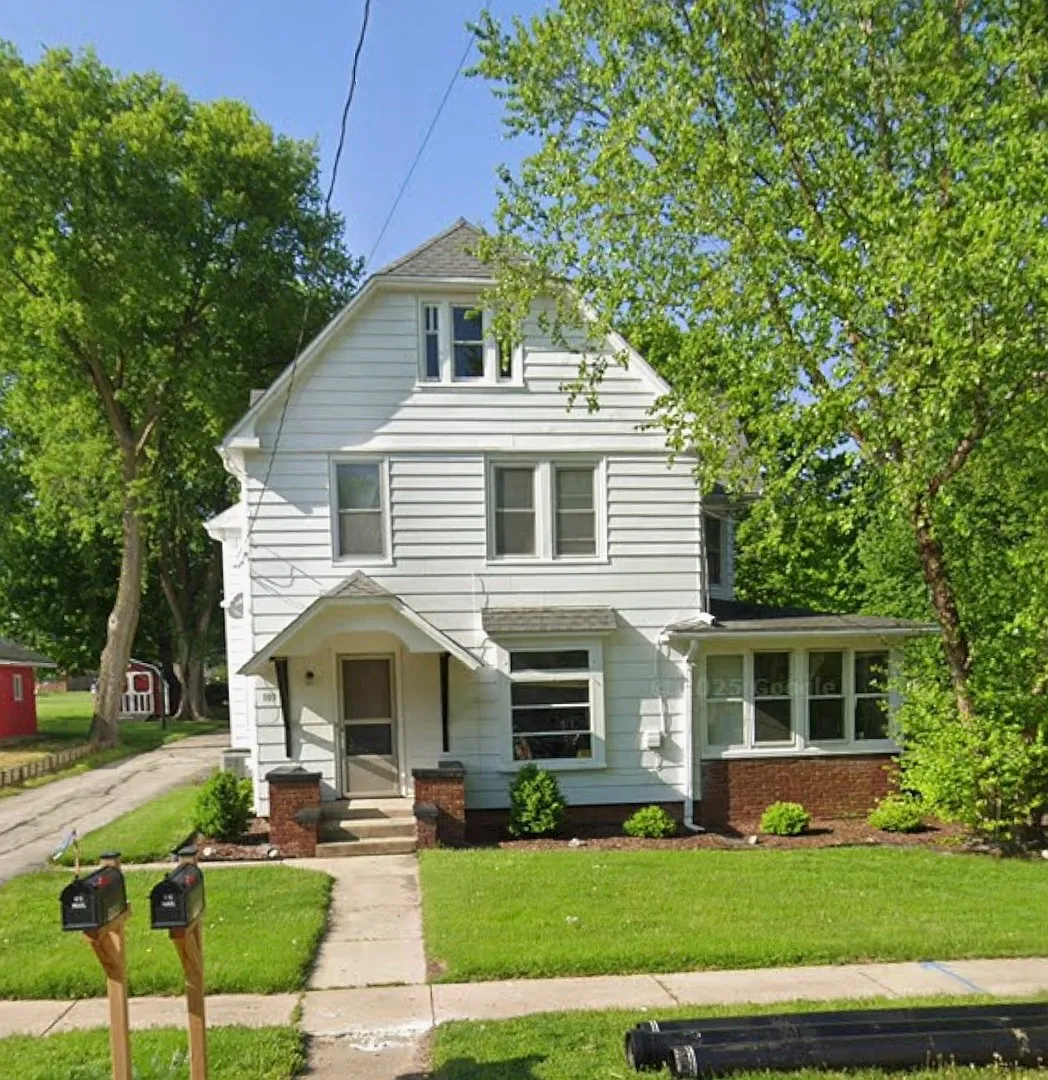 2 bed, 950 sqft, $1,500 — Photo 1