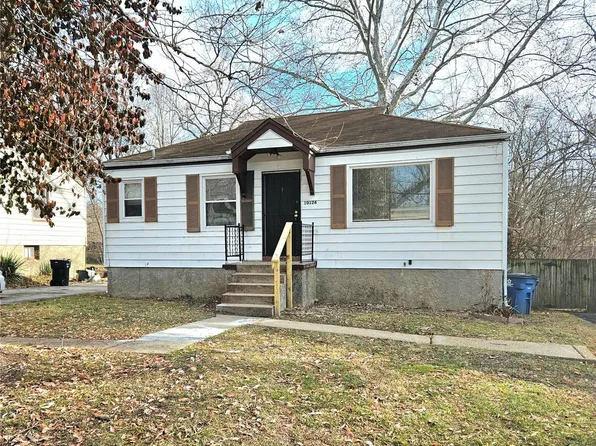 10124 Winkler Dr, Saint Louis, MO 63136