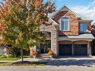 4269 Vivaldi Rd, Burlington, ON L7M 0N4