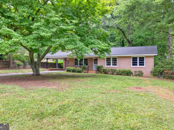 414 Grogan St, Lavonia, GA 30553