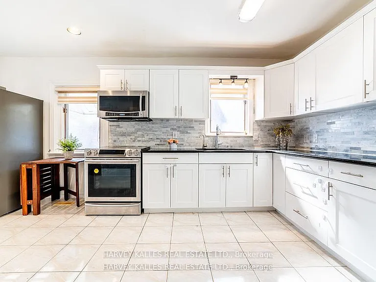 139 Kingsdale Ave — Photo 11