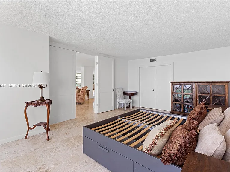 2100 S Ocean Ln #1002 — Photo 18
