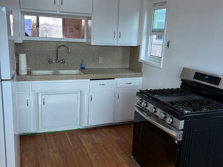 6228 Stanley Ave — Photo 3