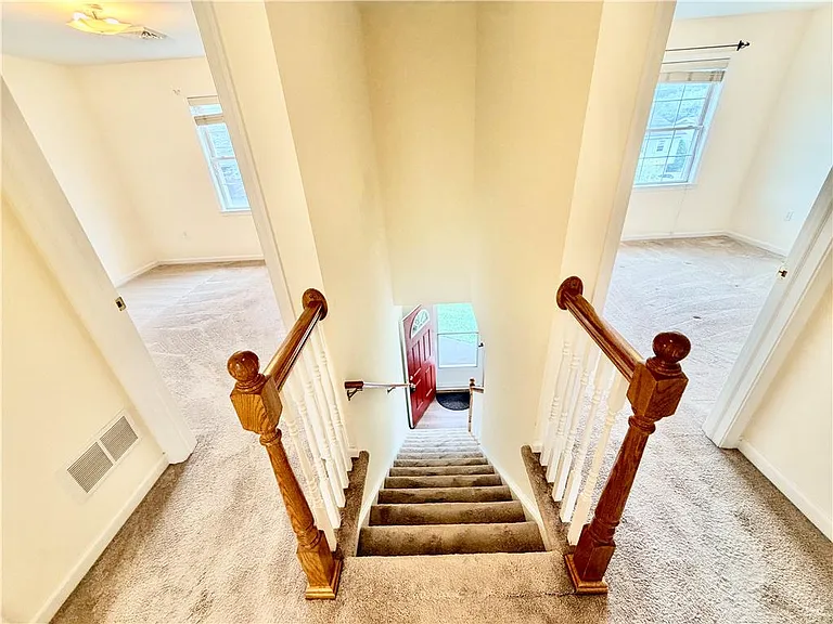 1433 Salisbury Rd — Photo 15