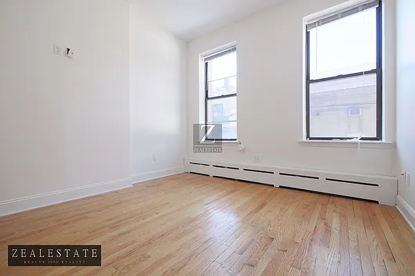 Rented by ZealEstate Group Inc | media 31