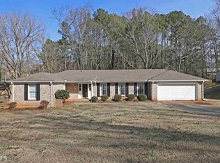 258 Willow Cove Ct, Lawrenceville, GA 30044