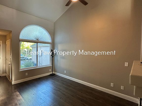 3rd image of 6340 Yank Ct Unit C