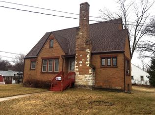 1523 Putnam St, Peru, IL 61354