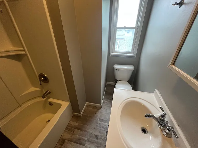 283 W Main Street — Photo 8