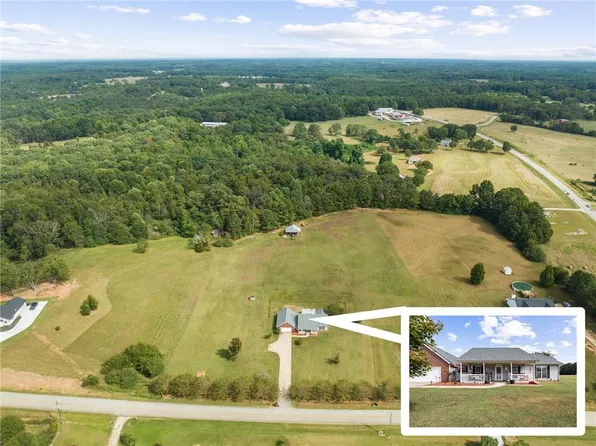 114 Reggie Ingram Rd, Commerce, GA 30530