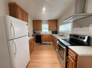 845 5th Ave, Seaside, OR 97138