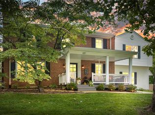 437 Sherwood Dr, Saint Louis, MO