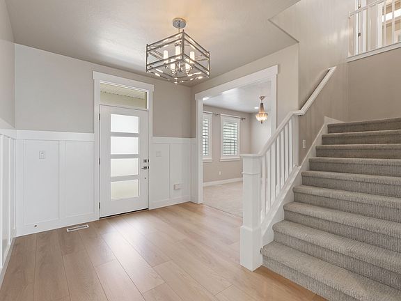 2nd image of 6717 Buck Ridge Dr