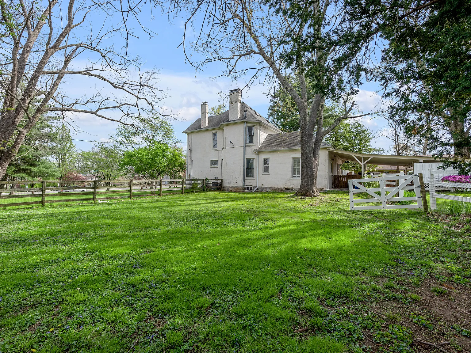4 bed, 3000 sqft, $4,500 — Photo 3