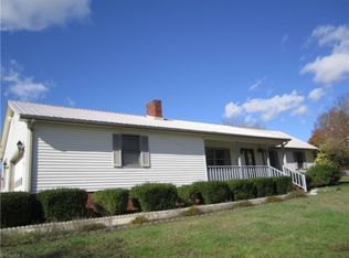 216 Beard Ave, Archdale, NC 27263